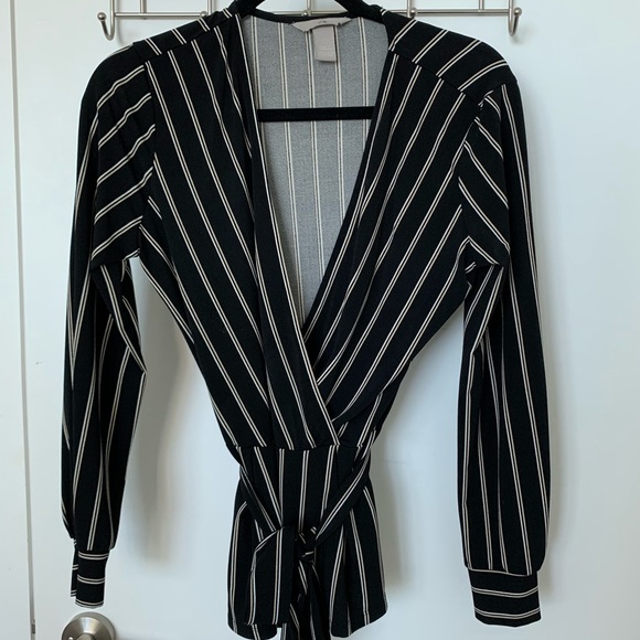 Wrap over top - Picture 2 of 3